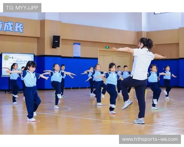 《小学体育课教学反思：如何激发学生兴趣与提升运动技能的有效策略》